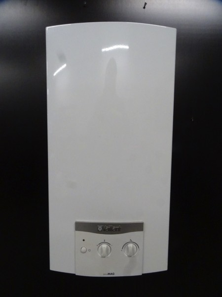 Vaillant Geyser MAG atmoMAG 11-0/1 XI H Gas-Durchlauferhitzer 20kW Bj.2017