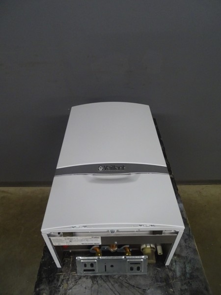 Vaillant ecoTEC plus VC 146/5-5 (E-DE) R6 Gas-Brennwert-Heiz-Therme 14kW Bj.2020