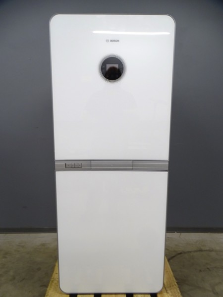 BOSCH GC9000iWM 20/100 S 23 Gas-Brennwert-Kompaktgerät 20kW Heizung Bj.2018
