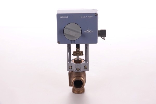 Siemens Acvantix SQX32.00 Stellantrieb Dreiwegeventil Ventilantrieb SQX 32 DN25