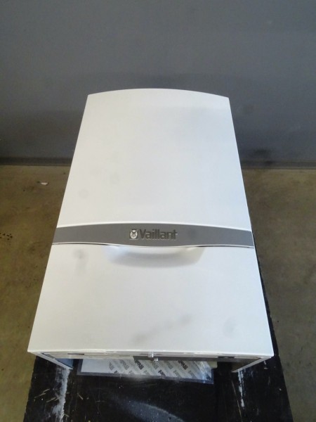 Vaillant ecoTEC plus VCW 206/5-5 Brennwert-Gas-Kombi-Therme 20kW Heizung Bj.2016