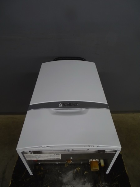 Vaillant ecoTEC plus VCW 206/5-5 Brennwert-Gas-Kombi-Therme 20kW Heizung Bj.2020