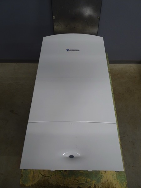 Junkers Cerapur Comfort-ECO ZSBE 28-3 A23 Gas-Brennwert-Therme 28kW BJ.2009