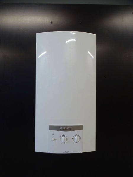 Vaillant Geyser MAG atmoMAG 11-0/1 XI H Gas-Durchlauferhitzer 20kW Bj.2017