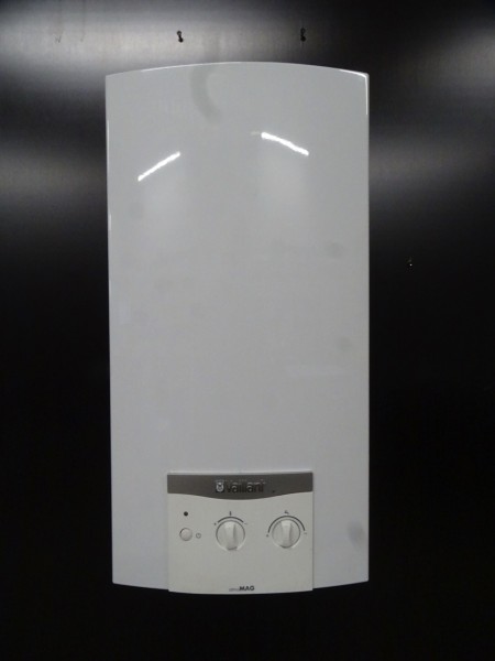 Vaillant Geyser MAG atmoMAG 11-0/1 XI H Gas-Durchlauferhitzer 20kW Bj.2016