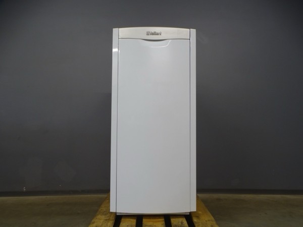 Vaillant icoVIT exclusiv VKO Dach 256/3-7 Öl-Brennwert-Kessel 25kW Bj.2017