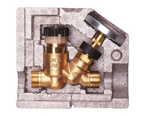 Zirkulationsventil mit AG, DN15 G 3/4" RG# 1206340 m. Dämmschale u. Thermometer