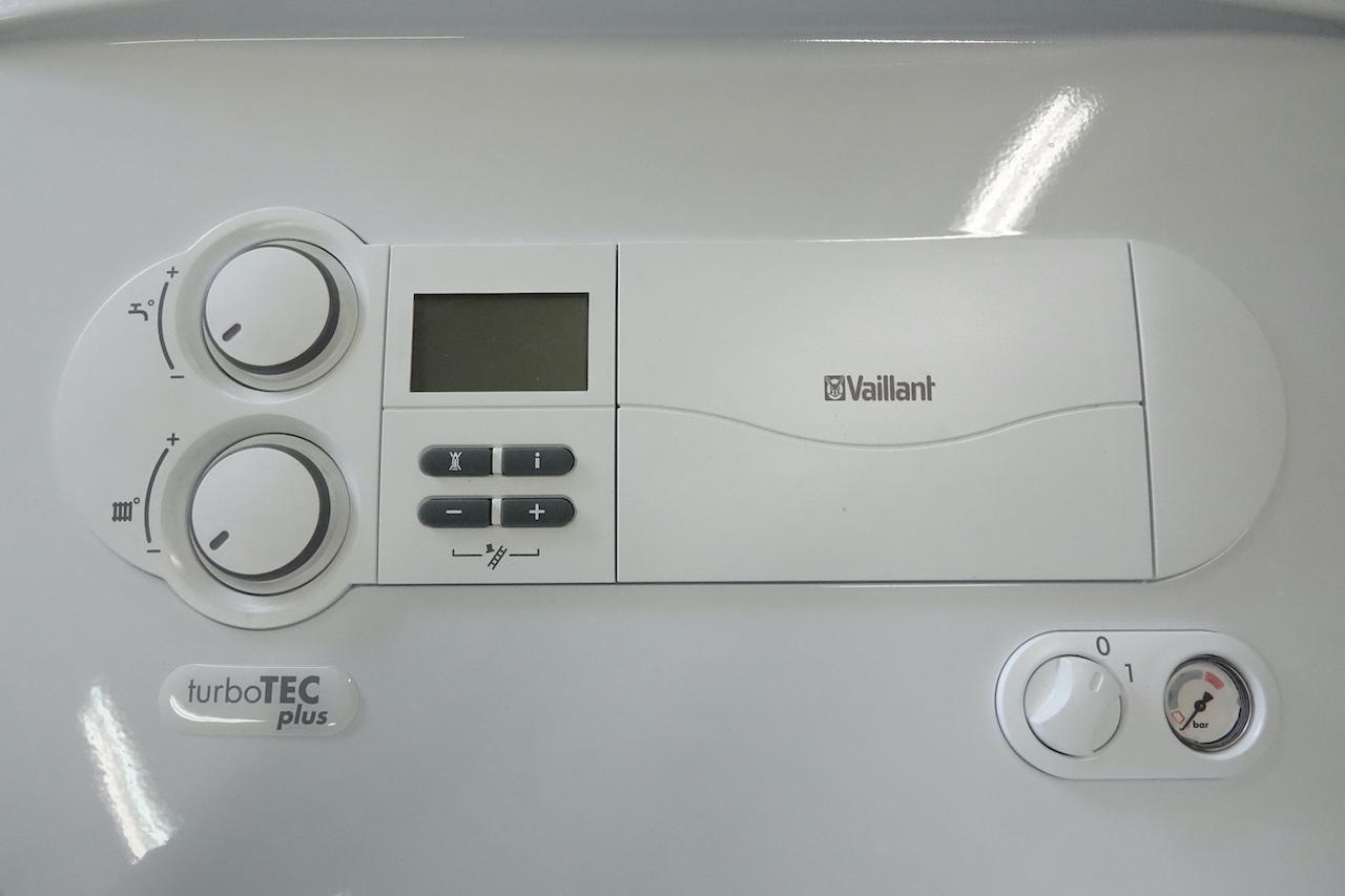 Vaillant turboTEC plus VCW DE 195/4-5 Kombi-Gas-Heiz-Therme 20kW ...