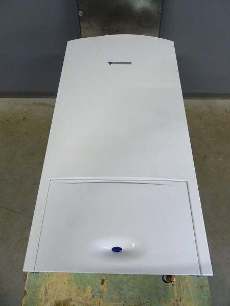 Junkers Cerapur ZSB 24-5 C 23 Brennwert-Gas-Heiz-Therme 24 kW Bj.2021 Heizung