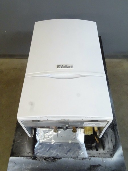 Vaillant ecoTEC plus VC DE 196/3-5 Gas-Brennwert-Heiz-Therme 19kW Heizung Bj.07