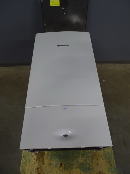 Junkers Cerastar ZWN 18-7 KE 23 S0092 Gas-Kombi-Therme 18kW Heizung Bj.2010