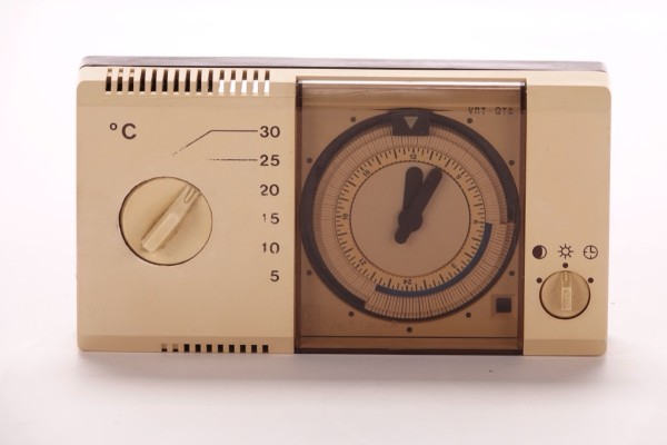 Vaillant Calotrol VRT-QTA Raumtemperaturregler mit integrierter Schaltuhr