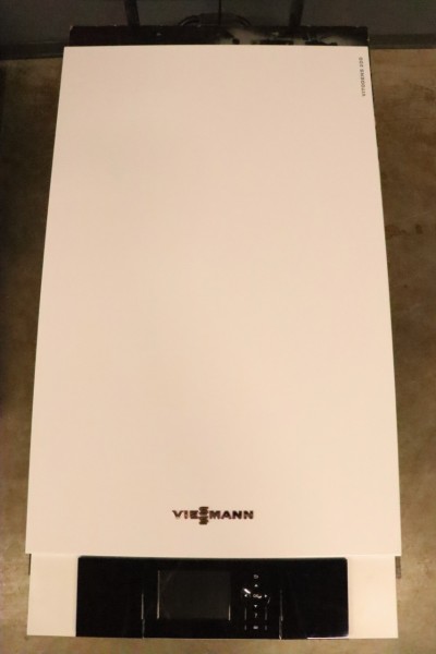 Viessmann Vitodens 200-W B2HB-13 Gas-Brennwert-Heiz-Therme 13kW Heizung Bj.2019