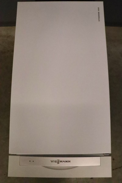 Viessmann Vitodens 300-W WB3C Gas-Brennwert-Heiz-Therme 19kW Heizung Bj.2009