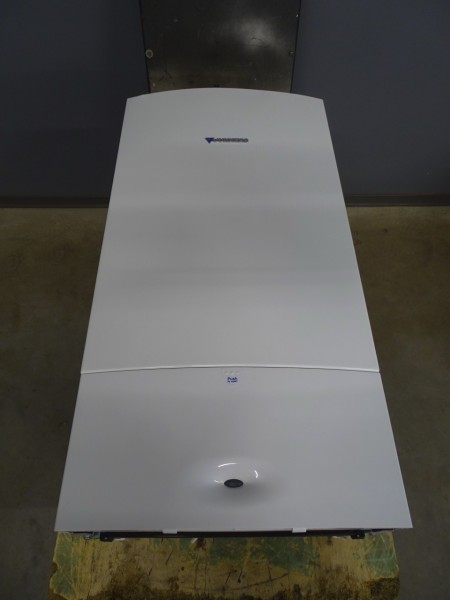 Junkers Cerastar Comfort ZWR 18-7 KE 23 Gas-Kombi-Therme 18kW Heizung Bj.2019