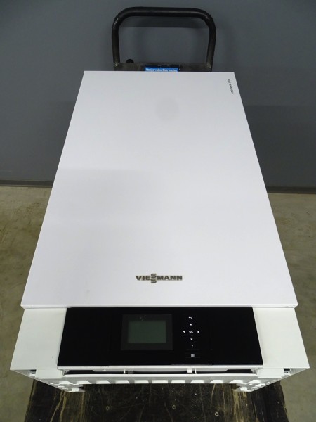 Viessmann Vitopend 200-W WH2B Gas-Kombi-Heiz-Therme RLU 24kW Heizung Bj.2014