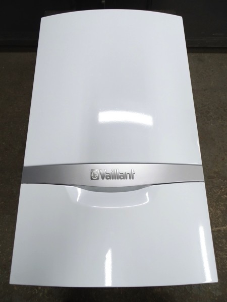 Vaillant ecoTEC plus VC DE 146/5-5 R2 Gas-Brennwert-Heiz-Therme 14 kW Bj. 2013