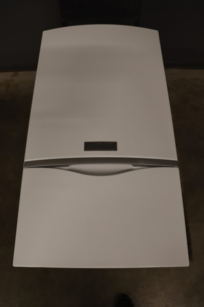Vaillant atmoTEC exclusiv VCW DE 204/4-7-HL Gas-Kombi-Therme 20kW Bj.2010 Kamin