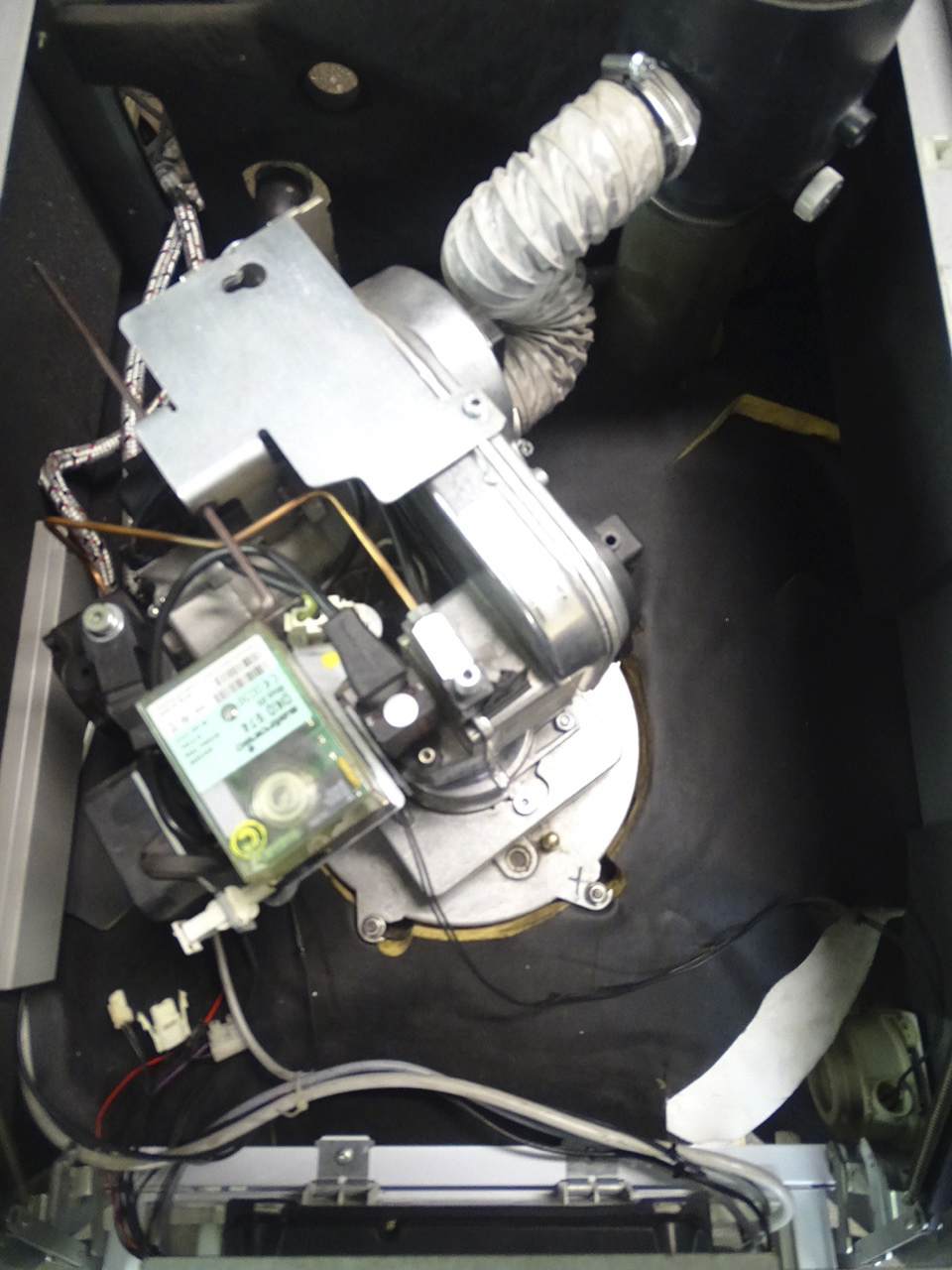 Vaillant icoVIT VKO 246 Öl- Brennwert-Kessel Brenner 24,2kW Bj.2007 ...