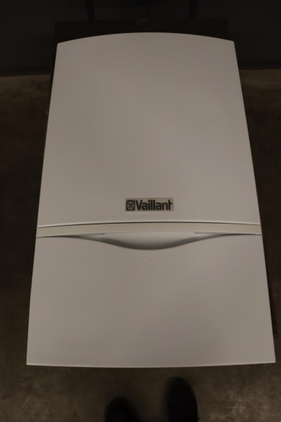 Vaillant ecoTEC plus VC DE 196/3-5 Gas-Brennwert-Heiz-Therme 19kW Heizung Bj2010