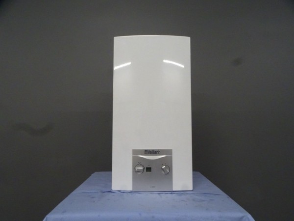 Vaillant turboMAG 11-2/0 H R1 Gas-Durchlauferhitzer 20kW Wasserheizer Bj.2018