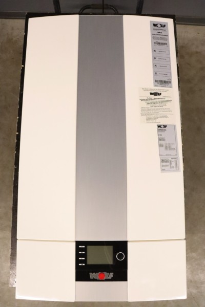 Wolf CGB-2-14 Gas-Brennwert-Heiz-Therme 14kW Bj.2024 Heizung