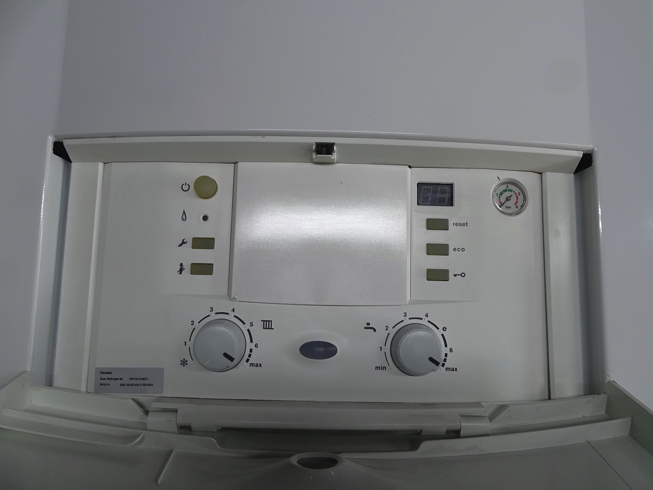 Junkers Cerastar ZWN 18-7 AME 21 Gas-Kombi-Therme 18kW Heizung Bj.2011 ...