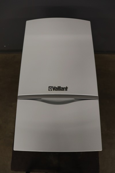 Vaillant atmoTEC exclusiv VCW DE 204/4-7-HL Gas-Kombi-Therme 20kW Bj.2014 Kamin