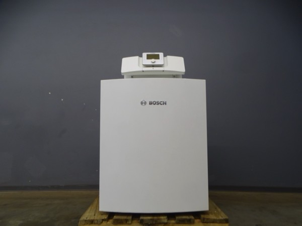 Junkers Bosch Olio Condens OC7000F 18 Öl-Brennwert-kessel 18kW Bj.2019 Heizung