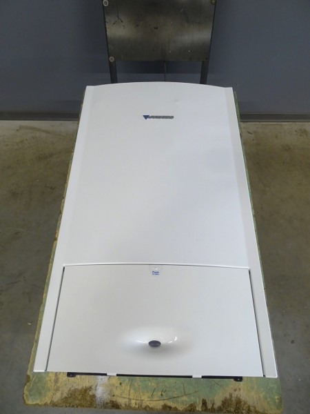 Junkers Ceramini ZSR 5/10-7 KE 23 S0092 Gas-Heiz-Therme 10kW Heizung Bj.2018