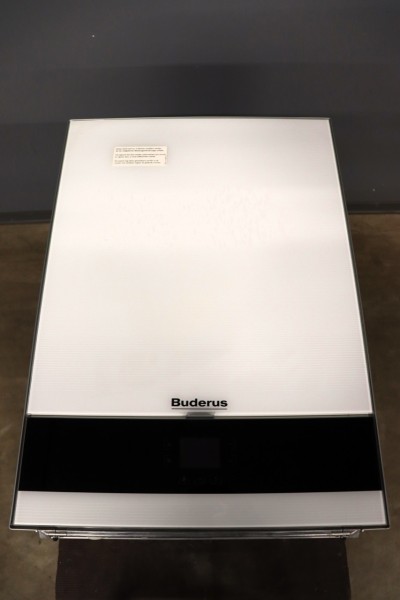 Buderus Logamax plus GB192-15 iW H Gas-Brennwert-Heiz-Therme 15kW