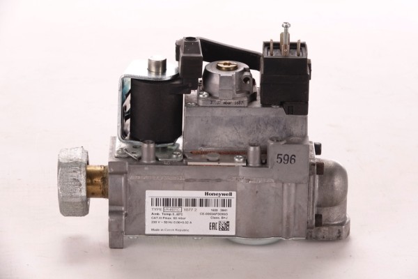 Buderus Gasarmatur Armatur VR4601C f / G134LP - 87185729940