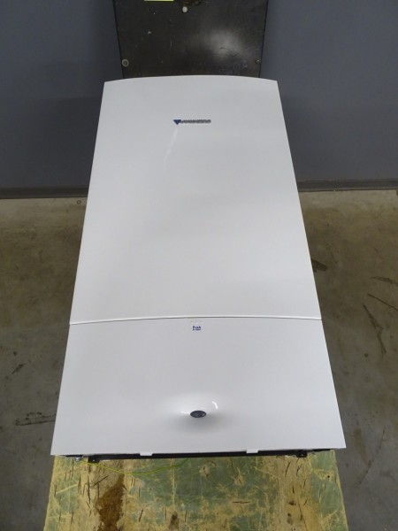 Junkers CerastarComfort ZWR 24-7 KE 23 Gas-Kombi-Therme 24kW Heizung Bj.2019