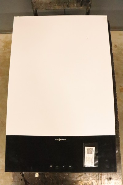 Viessmann Vitodens 200-W B2KF-25 Gas-Kombi-Therme 25kW Wandgerät Bj.2021