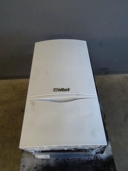 Vaillant atmoTEC exclusiv VC DE 104/4-7-HL Gas-Heiz-Therme 10kW Heizung Bj.2013