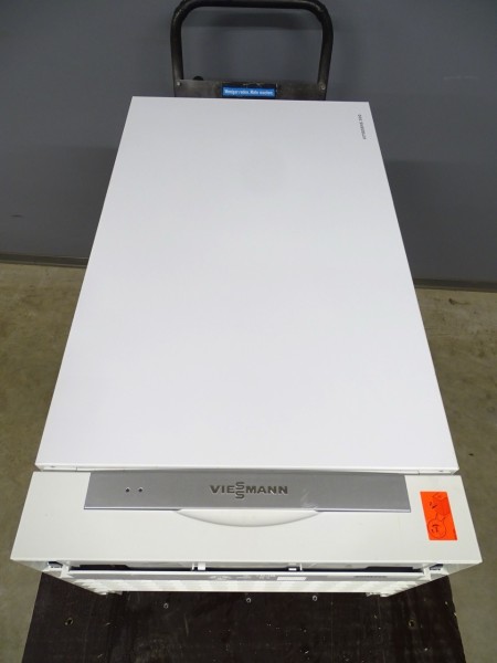 Viessmann Vitodens 300-W WB3C Gas-Brennwert-Heiz-Therme 26kW Heizung Bj.2008
