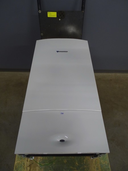 Junkers Cerastar Comfort ZWR 18-7 KE 23 Gas-Kombi-Therme 18kW Heizung Bj.2017