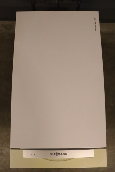 Viessmann Vitodens 300-W WB3C Gas-Brennwert-Heiz-Therme 26kW Heizung Bj.2008