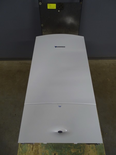 Junkers Cerapur ZWB 28-3 A 23 Gas-Brennwert-Kombi-Therme 22kW Heizung Bj.2011