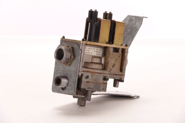 Junkers Bosch Gasarmatur - 8738717451