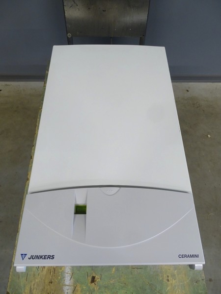 Junkers Ceramini ZSN 5/11-6 KE 23 S0092 Gas-Heiz-Therme 11kW Heizung Bj.2007